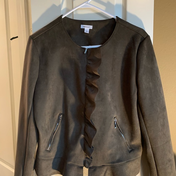 Dress Blazers and Jackets - Picture 15 of 15